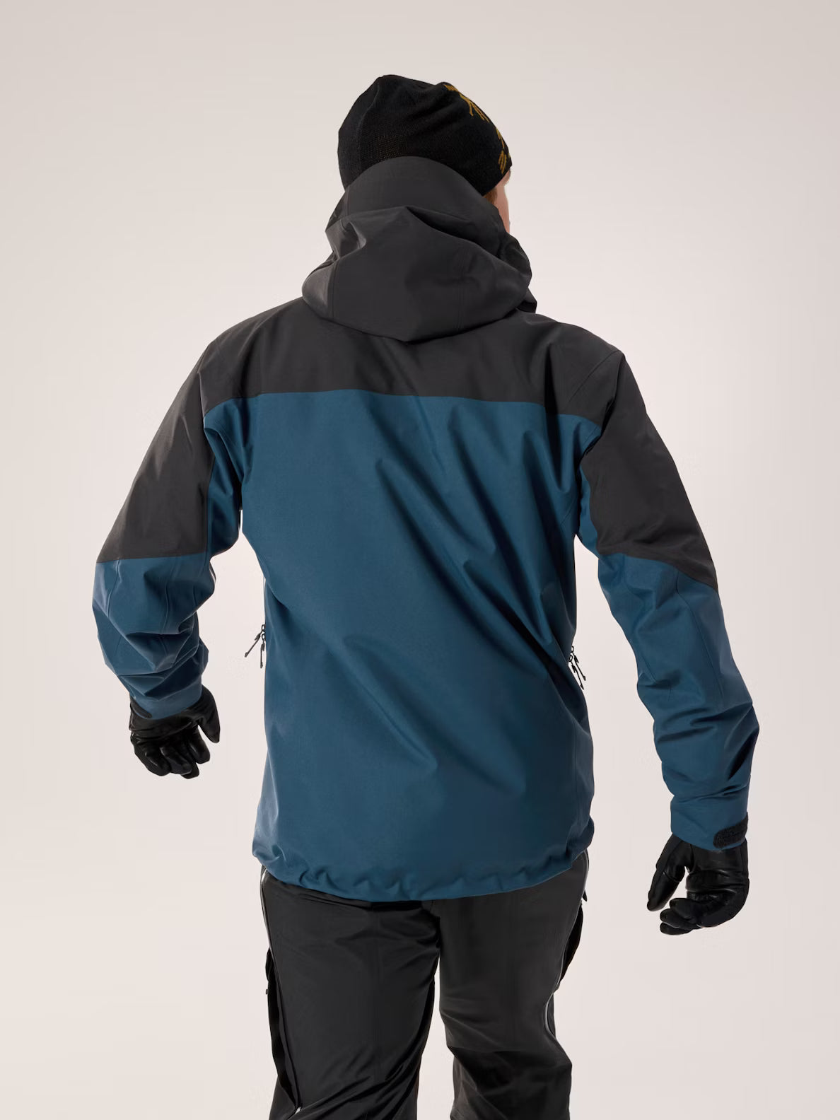 Arc'teryx Alpha SV Jacket