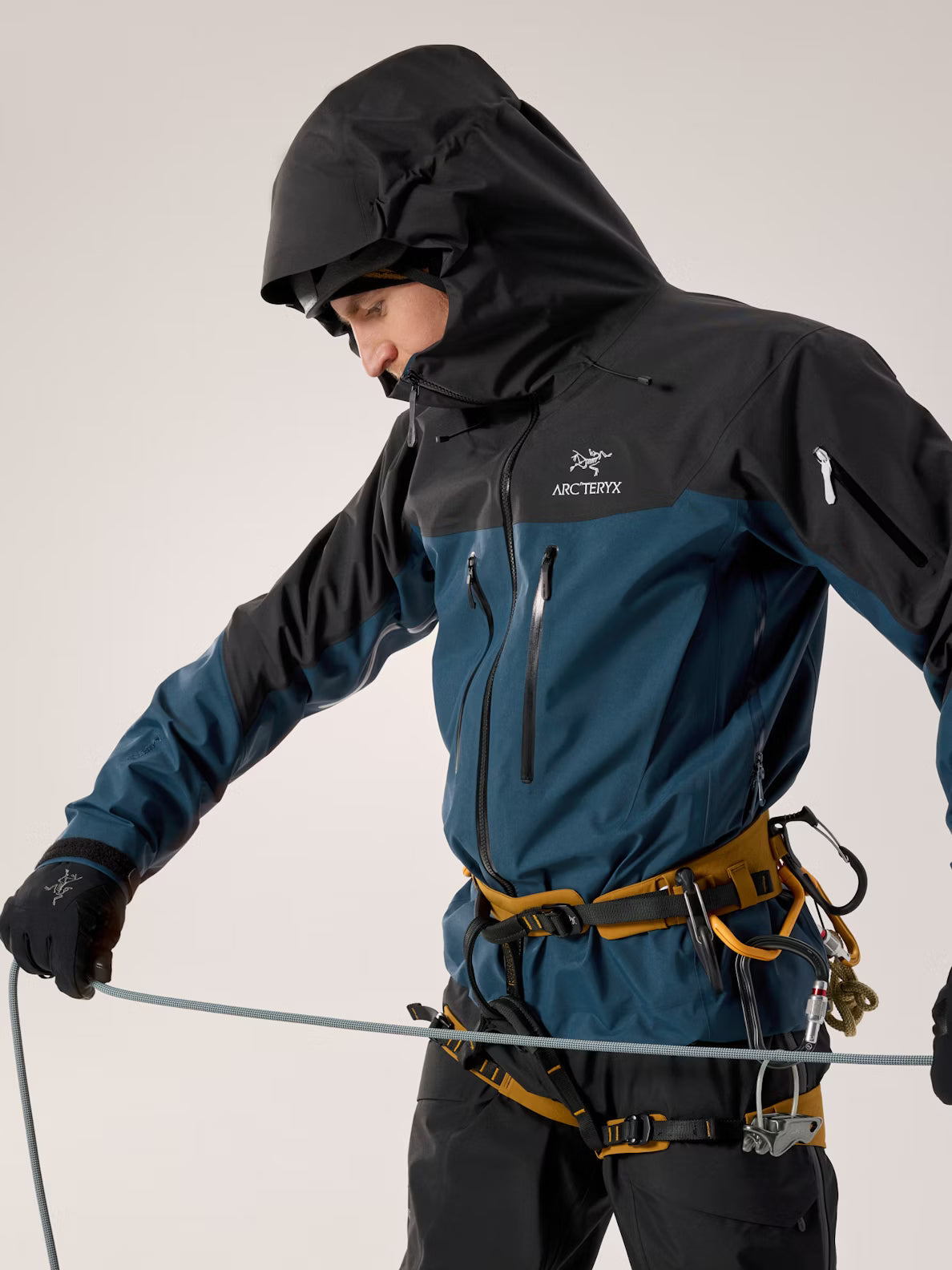 Arc'teryx Alpha SV Jacket